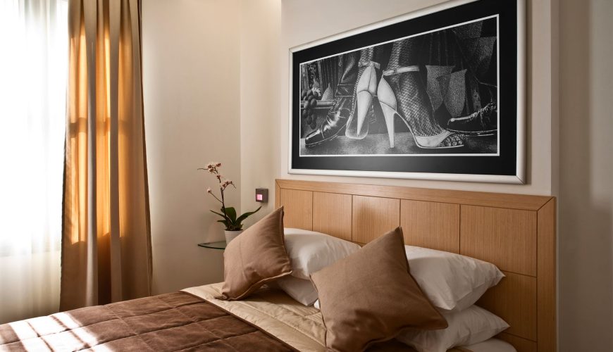 Chic Hotel - Athens ✦ 2 Days (1 Overnight) ✦ 2 people ✦ 18 ✦ up to 30/09/2024 ✦ Στο κέντρο της Αθήνας!