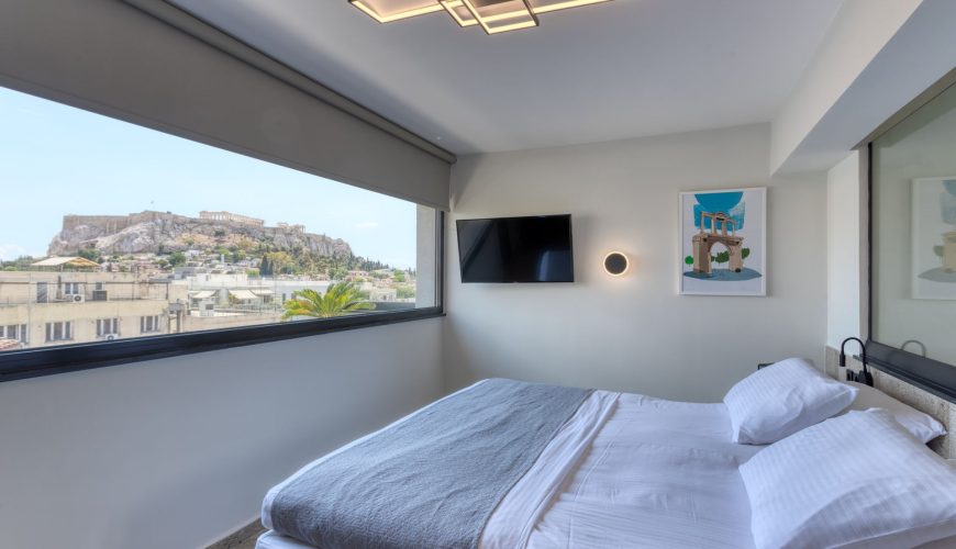 Athens Ivy - Athens ✦ 2 Days (1 Overnight) ✦ 2 people ✦ 2 ✦ up to 30/09/2024 ✦ Στο κέντρο της Αθήνας!