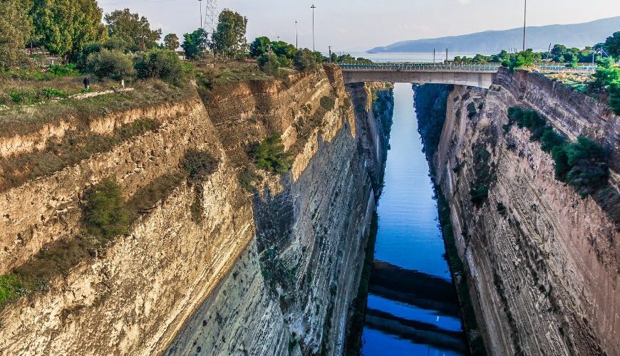 greece-online-peloponesse-corinthian-canal-πελοπόννησος