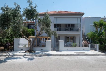 camara-pylos-allyear-rental-greece-online