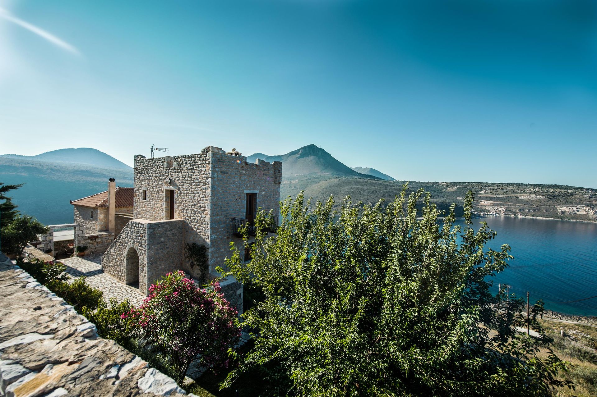 Akrolithi Guesthouse - Οίτυλο