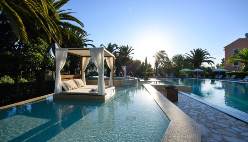 4* Art Hotel Debono - Γουβιά